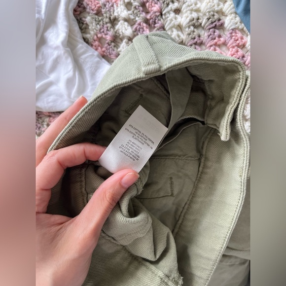 Wilfred Free High-waisted Modern Cargo Pant in Green - Picture 10 of 16